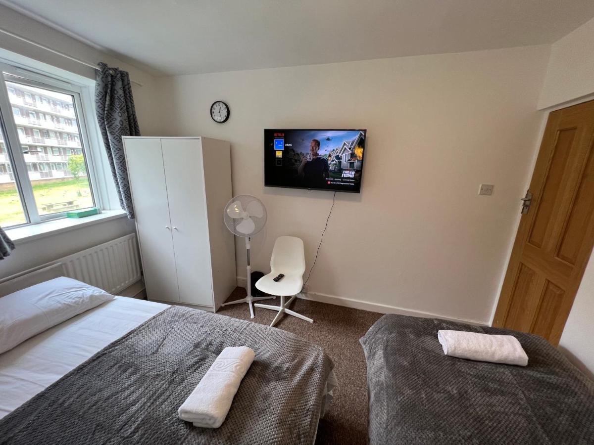 Lovely Budget Rooms In Camden - Kings Cross Лондон Екстер'єр фото