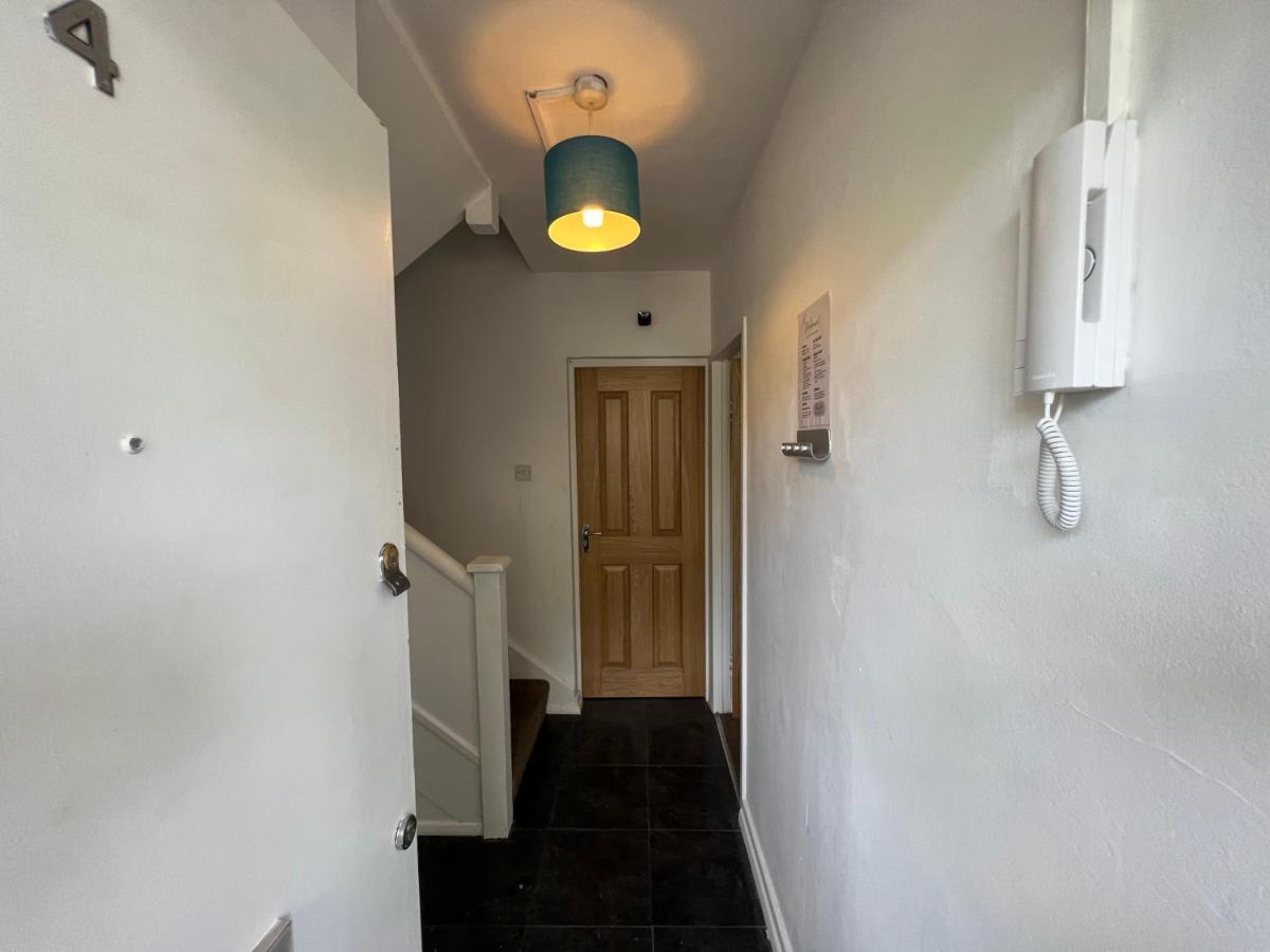 Lovely Budget Rooms In Camden - Kings Cross Лондон Екстер'єр фото
